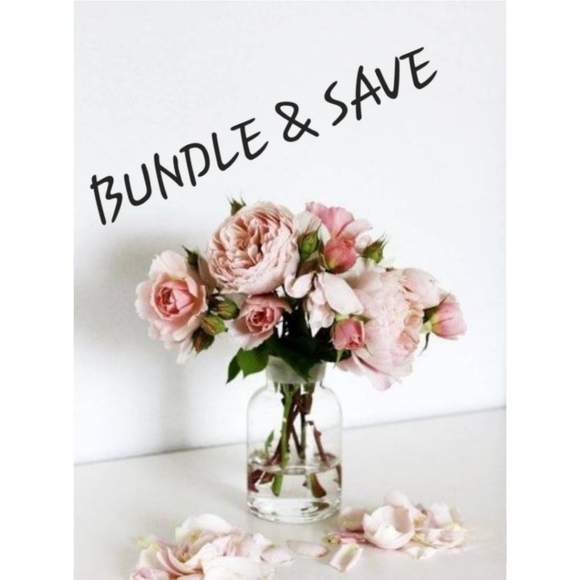 Calvin Klein Quilted Leather Wristlet (7" x 5") - Black - Picture 7 of 7